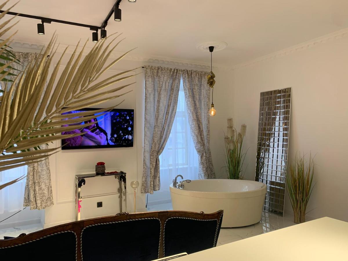 Tiltu 5 Jacuzzi Apartment Klaipėda Kültér fotó